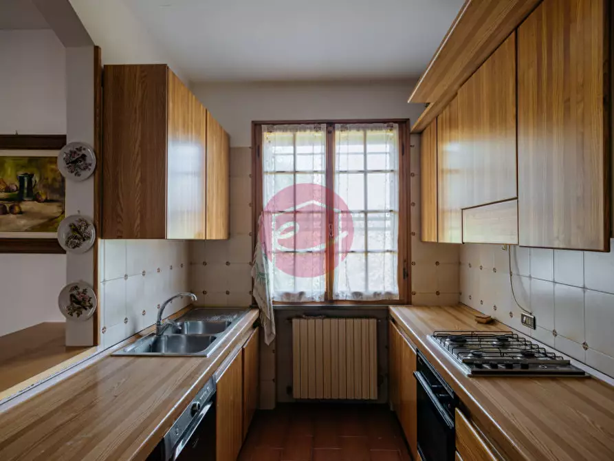 Immagine 15 di Villa in vendita  a Santarcangelo Di Romagna