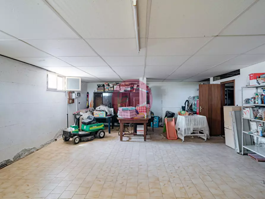Immagine 29 di Villa in vendita  a Santarcangelo Di Romagna