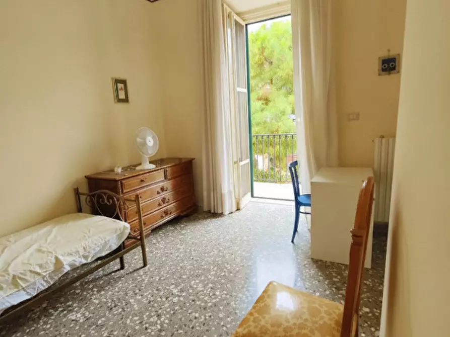 Immagine 7 di Villa in vendita  in Piazza Trieste 8 a Bari