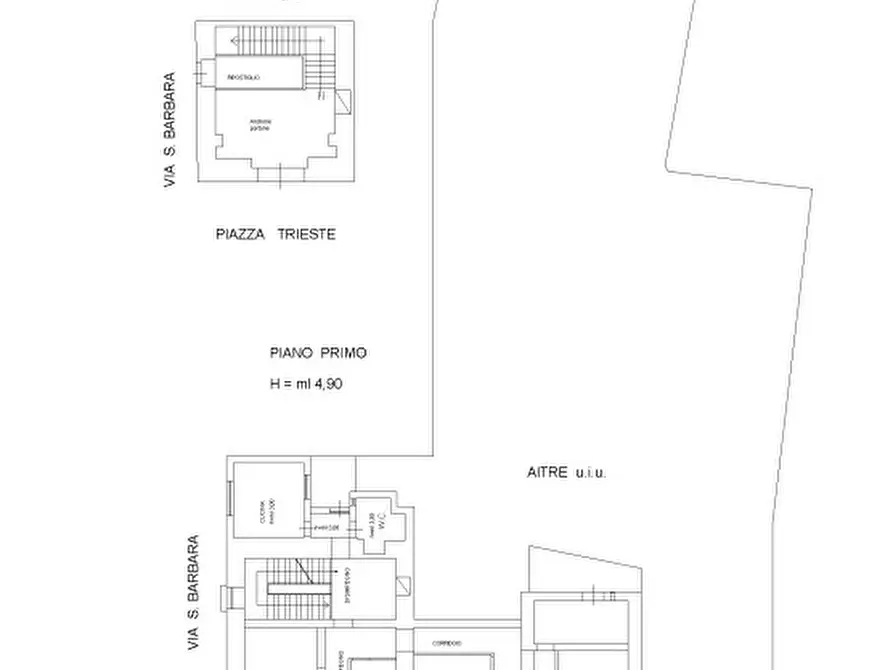 Immagine 27 di Villa in vendita  in Piazza Trieste 8 a Bari