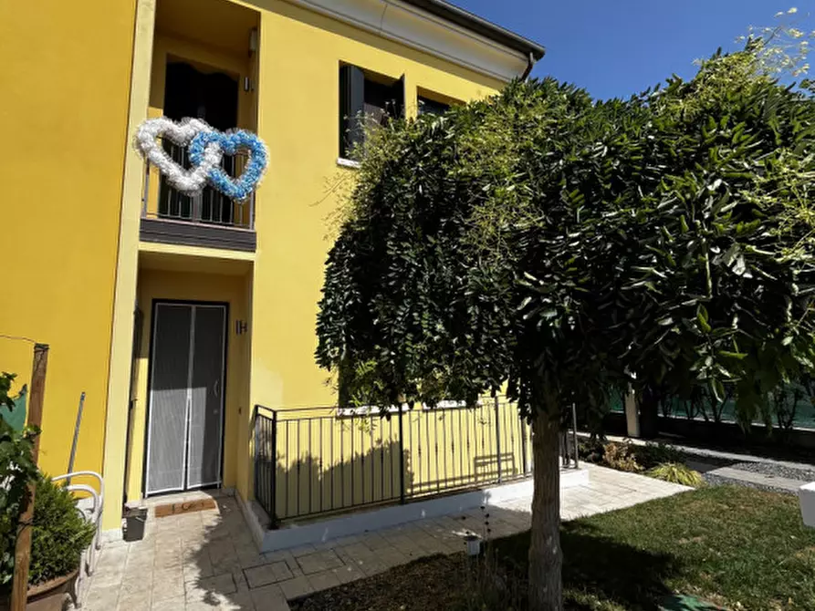 Immagine 4 di Villetta a schiera in vendita  in Via Municipio a Sossano