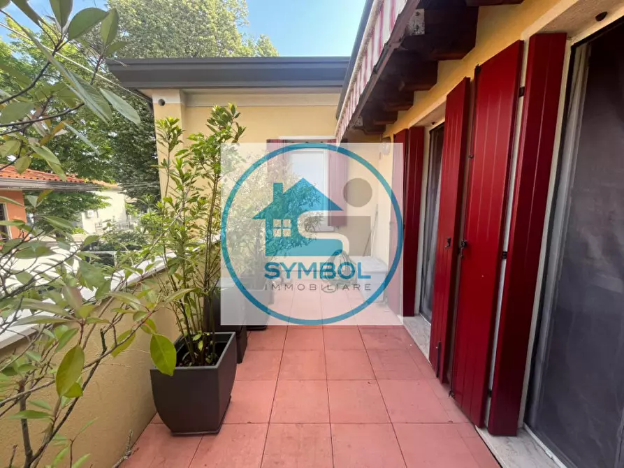 Immagine 1 di Appartamento in vendita  in VIA ROSALBA CARRIERA 4 a Venezia