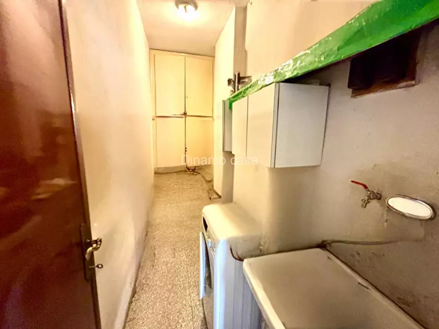 Immagine 18 di Appartamento in vendita  in Via Milano a Prato