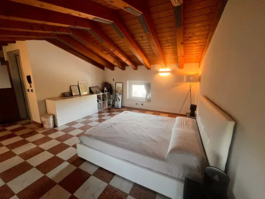 Immagine 4 di Appartamento in vendita  in Corso Milano a Verona