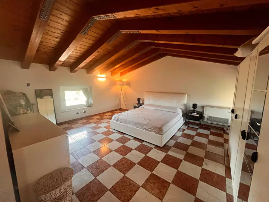 Immagine 5 di Appartamento in vendita  in Corso Milano a Verona