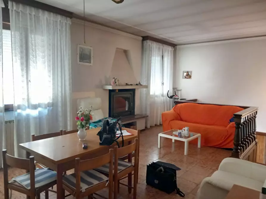 Immagine 6 di Casa bifamiliare in vendita  a Lusia