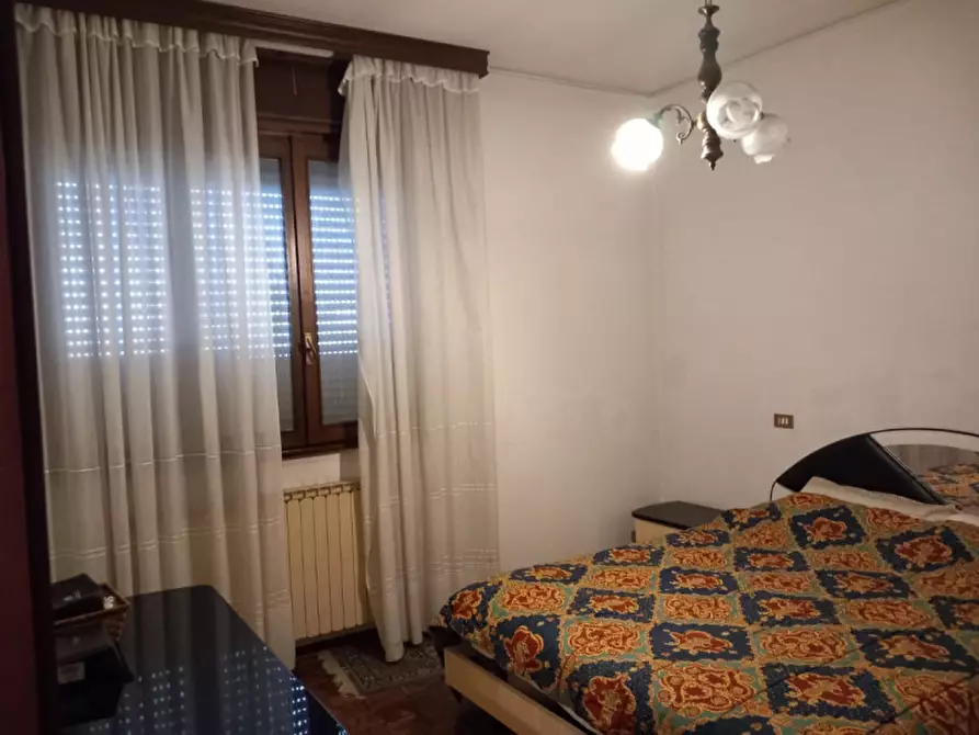 Immagine 7 di Casa bifamiliare in vendita  a Lusia