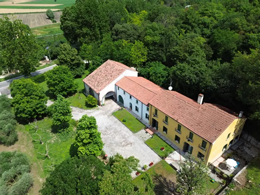 Immagine 1 di Rustico / casale in vendita  in Via Banze a Baone