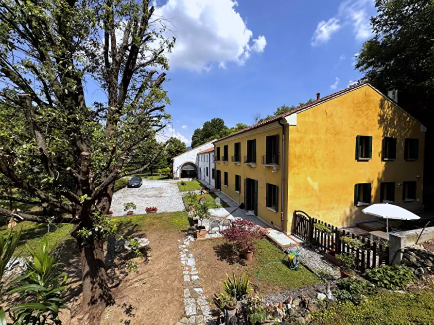 Immagine 14 di Rustico / casale in vendita  in Via Banze a Baone