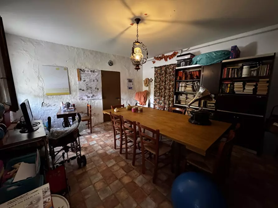 Immagine 26 di Rustico / casale in vendita  in Via Banze a Baone