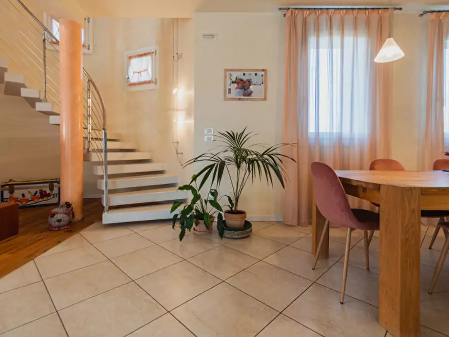 Immagine 23 di Casa indipendente in vendita  in Via Staffolo 104/a a Torre Di Mosto