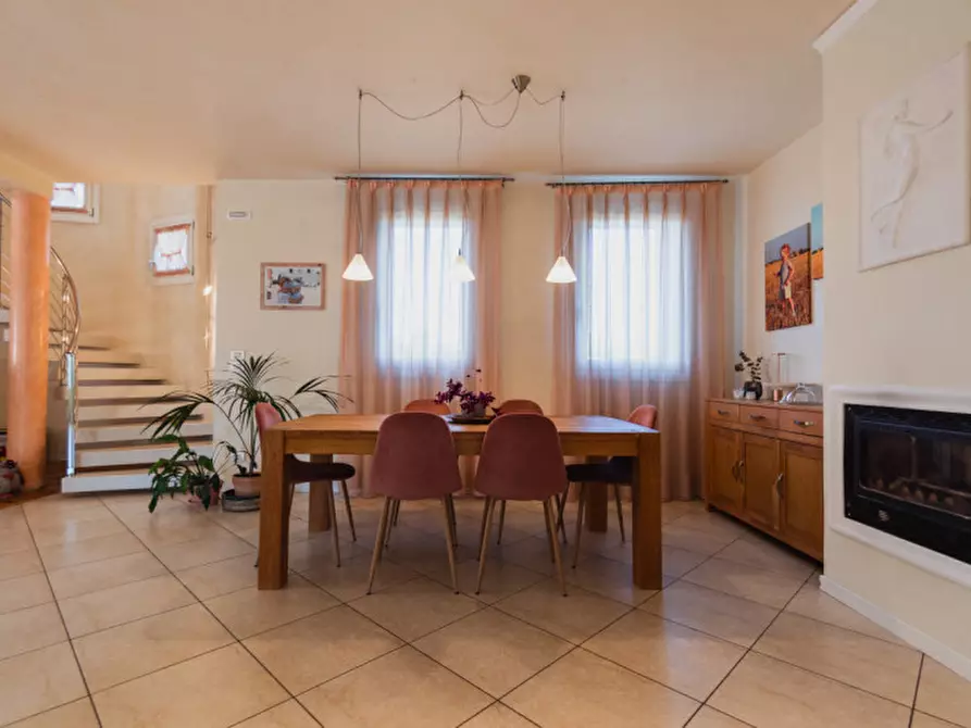 Immagine 25 di Casa indipendente in vendita  in Via Staffolo 104/a a Torre Di Mosto