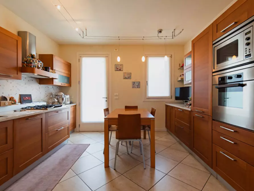Immagine 28 di Casa indipendente in vendita  in Via Staffolo 104/a a Torre Di Mosto