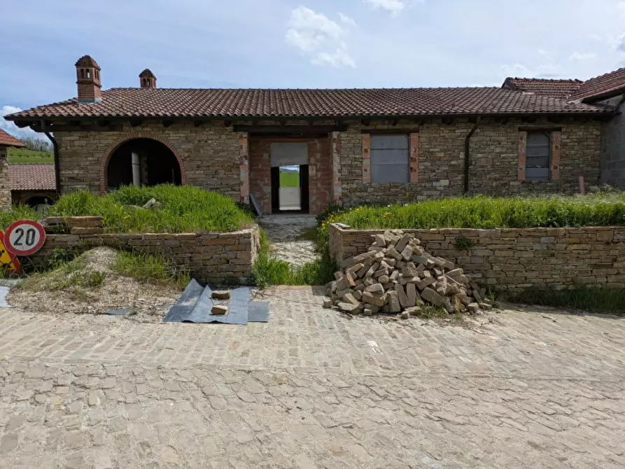 Immagine 1 di Rustico / casale in vendita  in Via San Michele, 12070 Castelletto Uzzone CN, Italia a Castelletto Uzzone