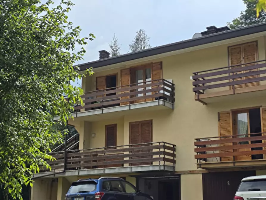 Immagine 2 di Appartamento in vendita  in Località Ciolos 8 a Forni Avoltri