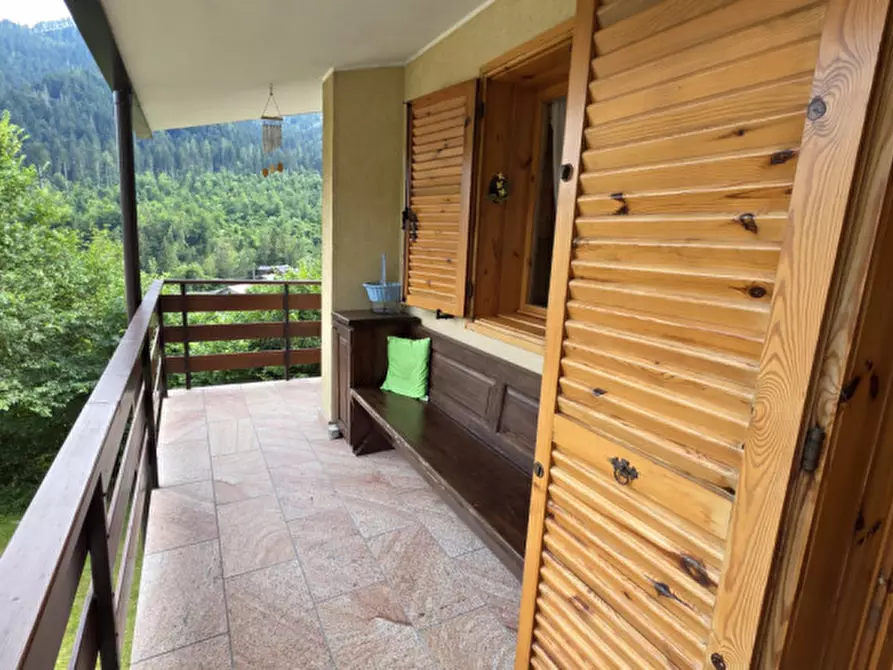 Immagine 27 di Appartamento in vendita  in Località Ciolos 8 a Forni Avoltri