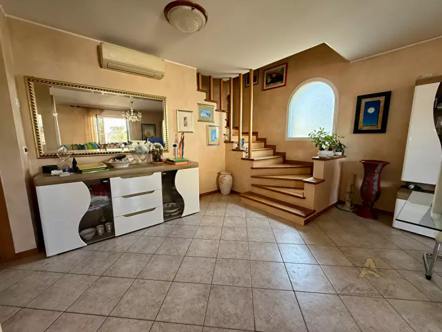 Immagine 1 di Casa bifamiliare in vendita  in Via dei Pesci a Latisana