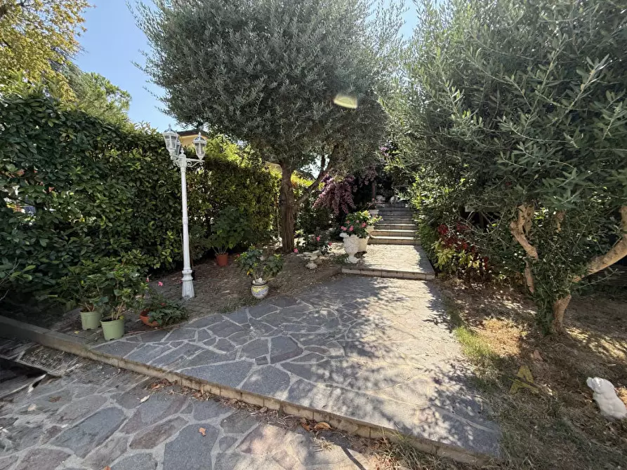 Immagine 14 di Casa bifamiliare in vendita  in Via dei Pesci a Latisana