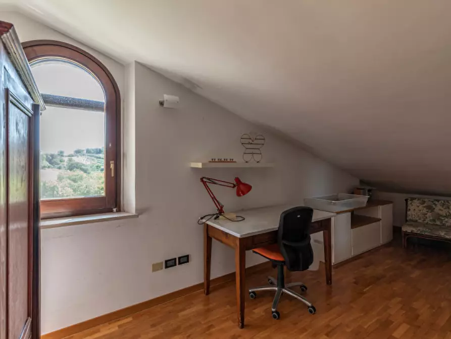 Immagine 33 di Casa bifamiliare in vendita  in Strada del Castellano 76 a Ancona