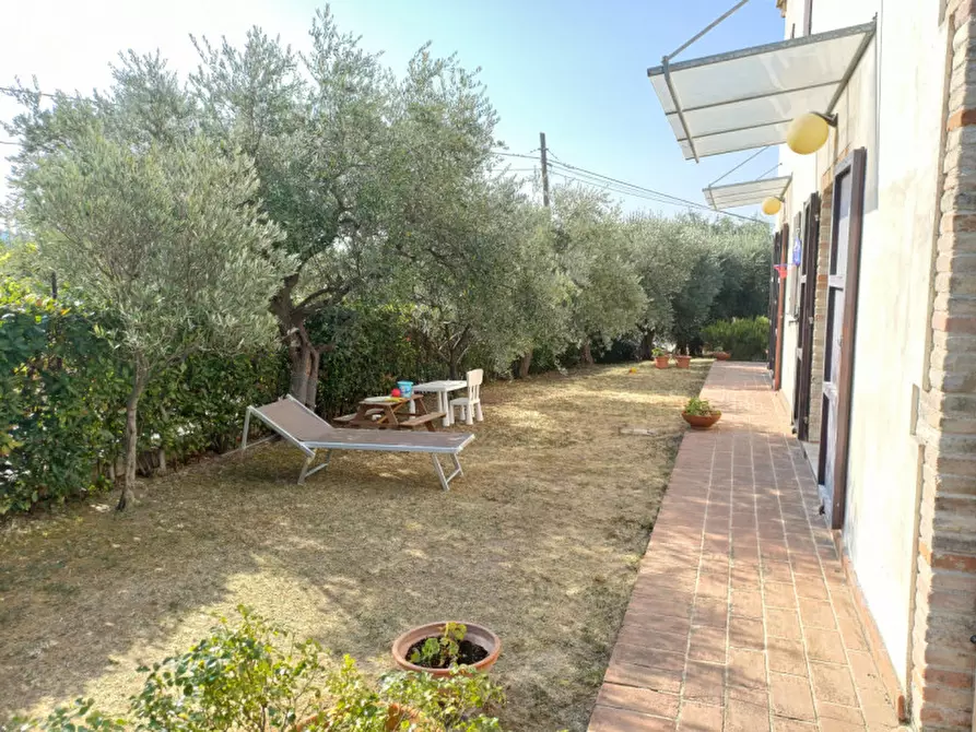 Immagine 40 di Casa bifamiliare in vendita  in Strada del Castellano 76 a Ancona