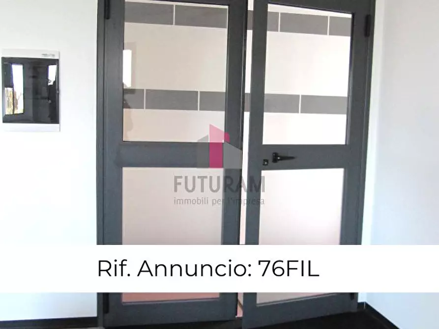 Immagine 1 di Capannone industriale in affitto  a Camisano Vicentino