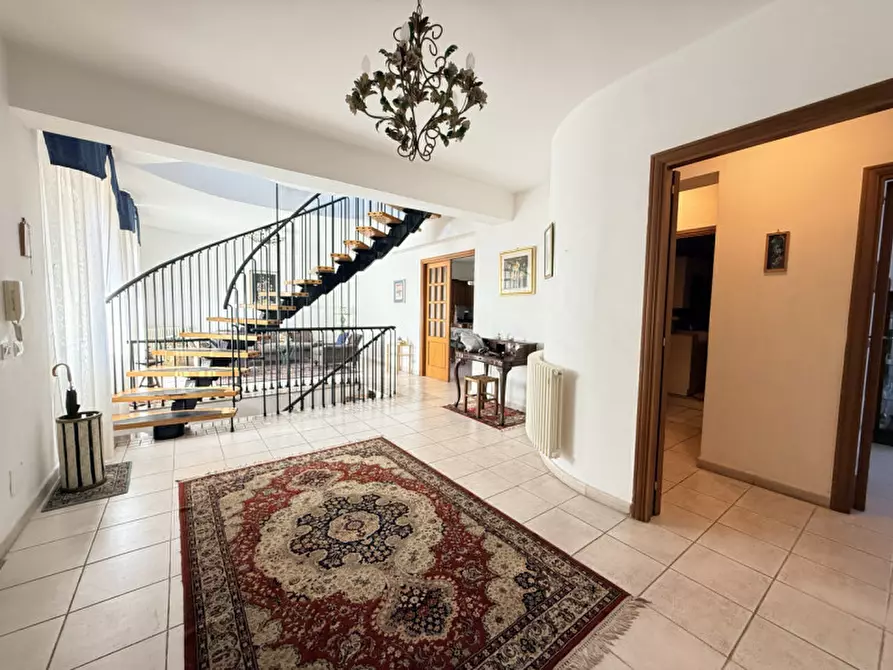 Immagine 4 di Villa in vendita  in VIA PIETRO GITTO, 26 a Milazzo