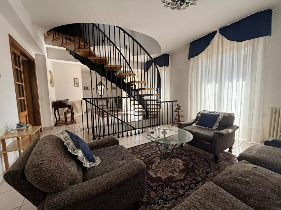 Immagine 14 di Villa in vendita  in VIA PIETRO GITTO, 26 a Milazzo