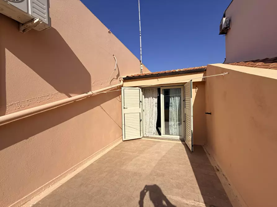 Immagine 25 di Villa in vendita  in VIA PIETRO GITTO, 26 a Milazzo