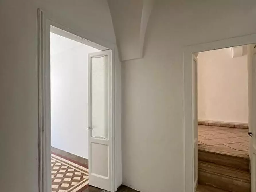 Immagine 15 di Casa indipendente in vendita  in Via Casa Savoia a Parabita