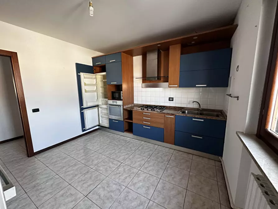 Immagine 1 di Appartamento in vendita  in Via Legnago a Verona