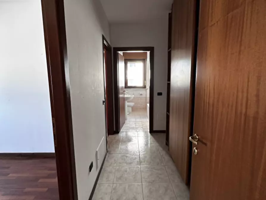 Immagine 6 di Appartamento in vendita  in Via Legnago a Verona