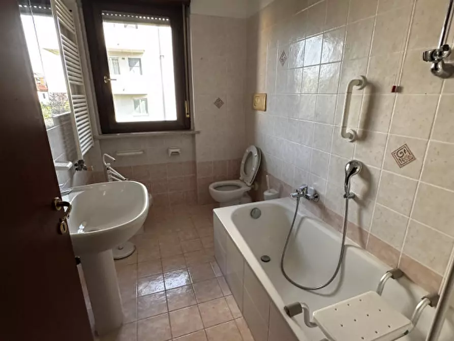 Immagine 9 di Appartamento in vendita  in Via Legnago a Verona