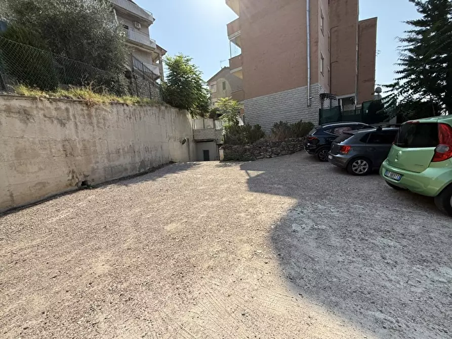 Immagine 12 di Appartamento in vendita  in Via Antonio Canova a Perugia