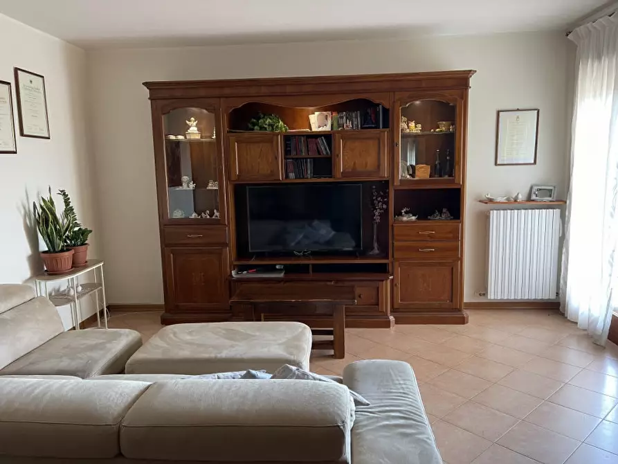 Immagine 26 di Appartamento in vendita  a Suzzara