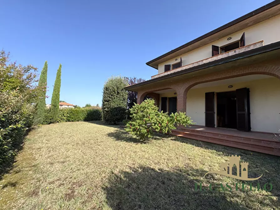 Immagine 30 di Villetta a schiera in vendita  in Via Santa Maria a Castiglione Del Lago