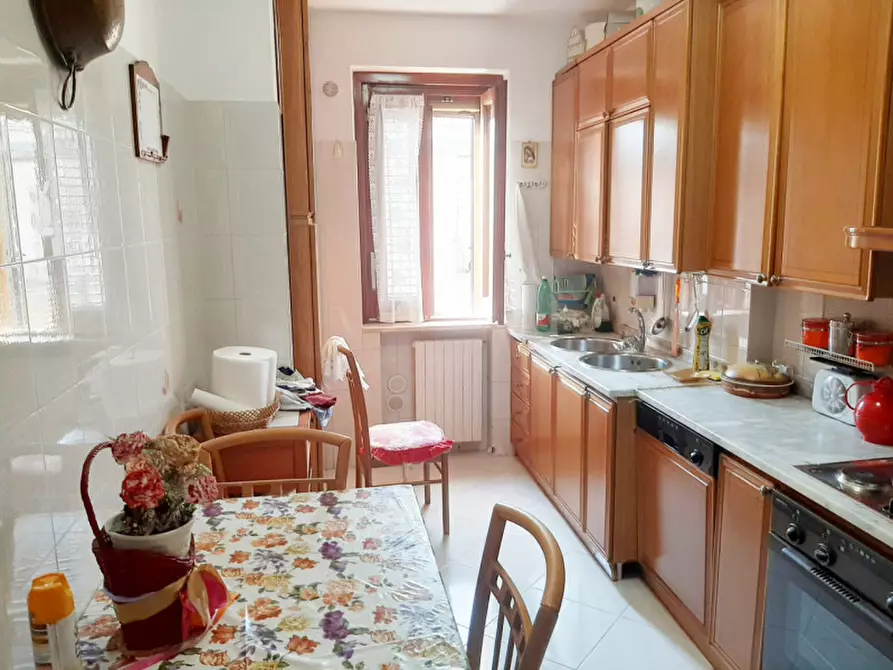 Immagine 7 di Appartamento in vendita  in Via Nazionale a Eboli