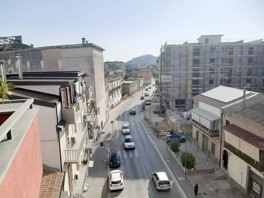 Immagine 14 di Appartamento in vendita  in Via Nazionale a Eboli