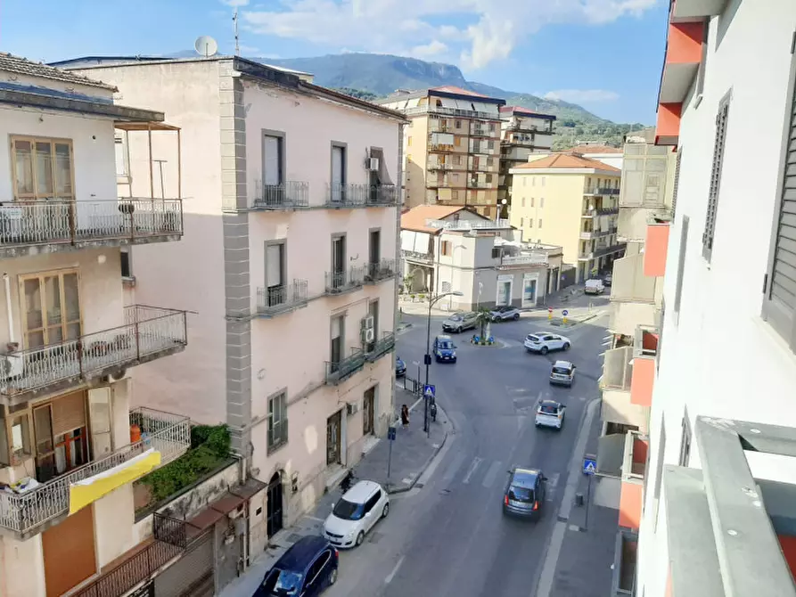 Immagine 15 di Appartamento in vendita  in Via Nazionale a Eboli