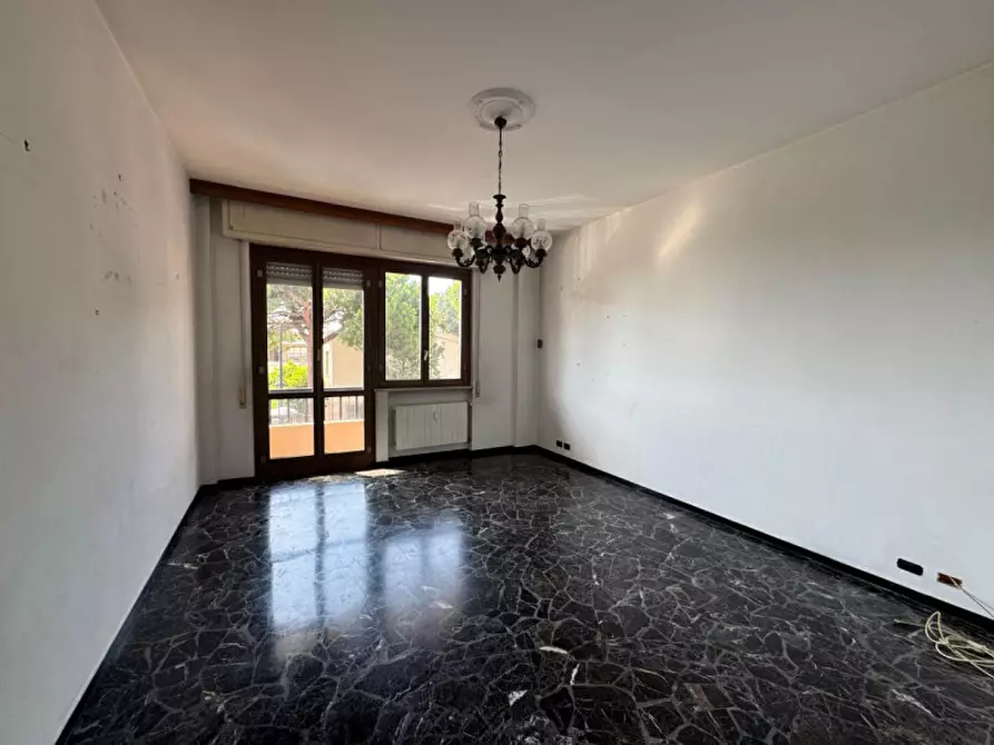 Immagine 4 di Appartamento in vendita  in Corso Vittorio Veneto 52 a Savona