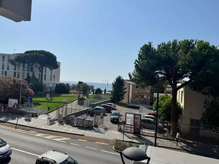 Immagine 5 di Appartamento in vendita  in Corso Vittorio Veneto 52 a Savona