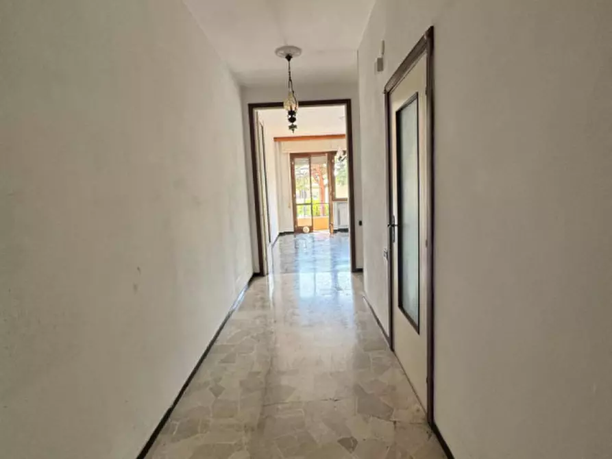Immagine 20 di Appartamento in vendita  in Corso Vittorio Veneto 52 a Savona