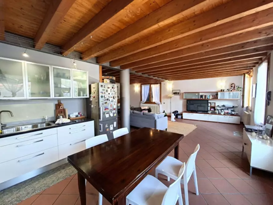 Immagine 4 di Villetta a schiera in vendita  a Villafranca Di Verona