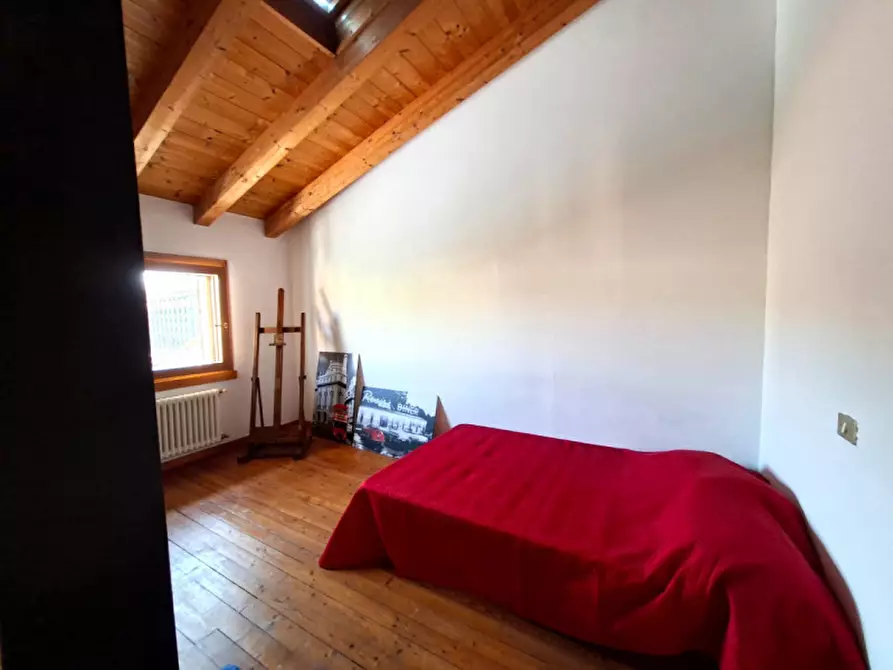 Immagine 13 di Villetta a schiera in vendita  a Villafranca Di Verona