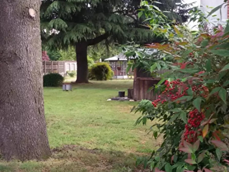 Immagine 1 di Villa in vendita  in Via Bagotta a Turbigo