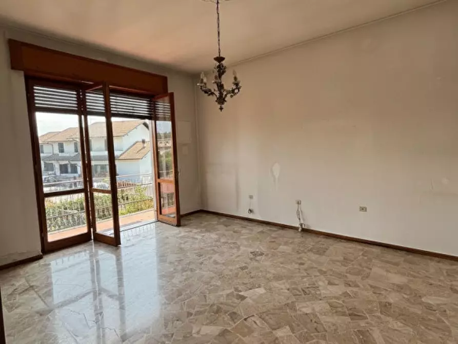 Immagine 9 di Villa in vendita  in Via Bagotta a Turbigo