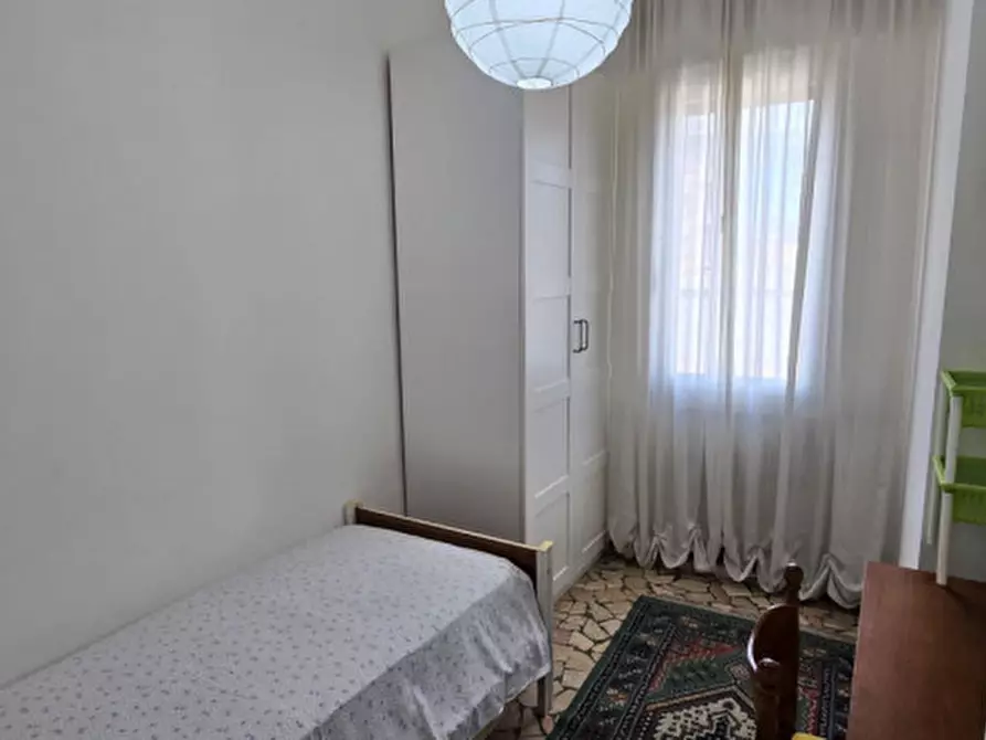 Immagine 4 di Camera in affitto  in Via Monte Lozzo a Padova