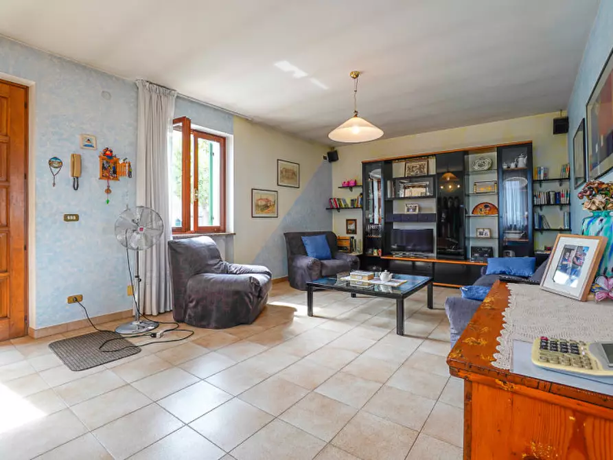 Immagine 7 di Casa indipendente in vendita  a Soave