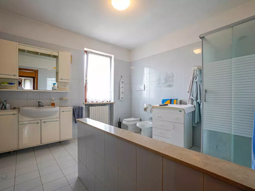 Immagine 16 di Casa indipendente in vendita  a Soave
