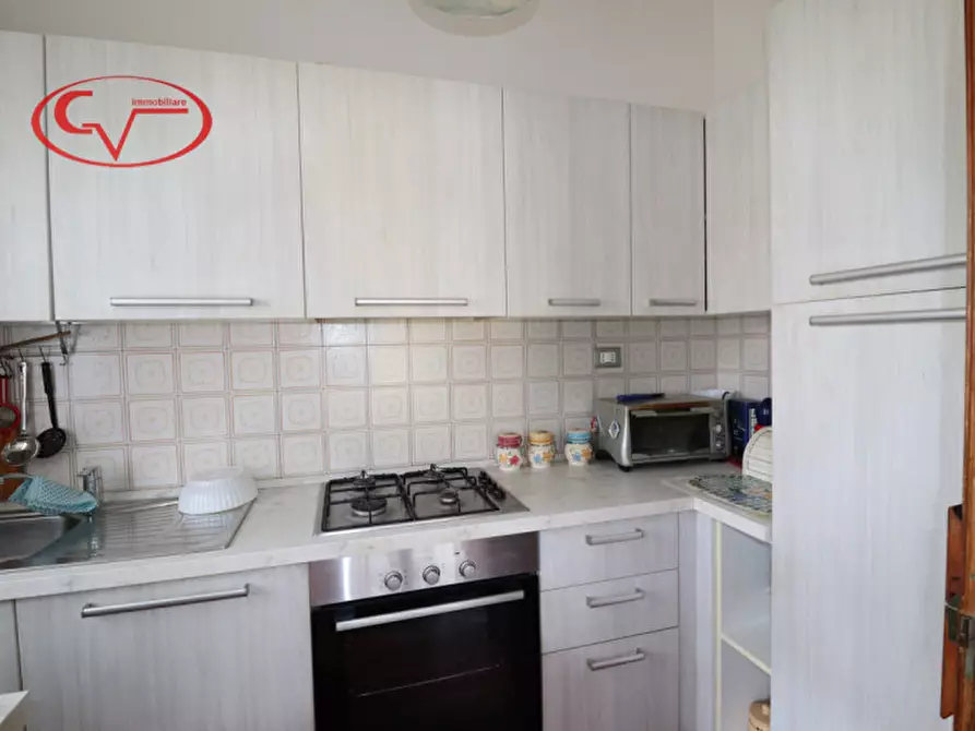 Immagine 2 di Appartamento in vendita  in via burzagli a Montevarchi