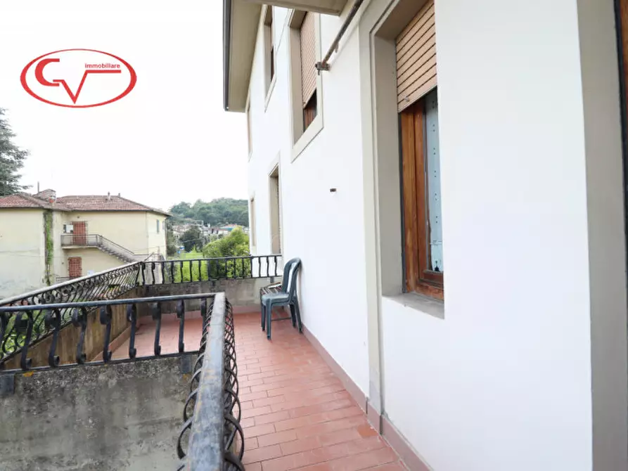 Immagine 4 di Appartamento in vendita  in via burzagli a Montevarchi